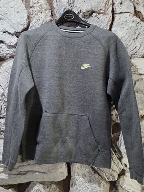 Nike Men's Tech Fleece Crew Sweatshirt Dark Gray Volt Medium 545163 037 RARE